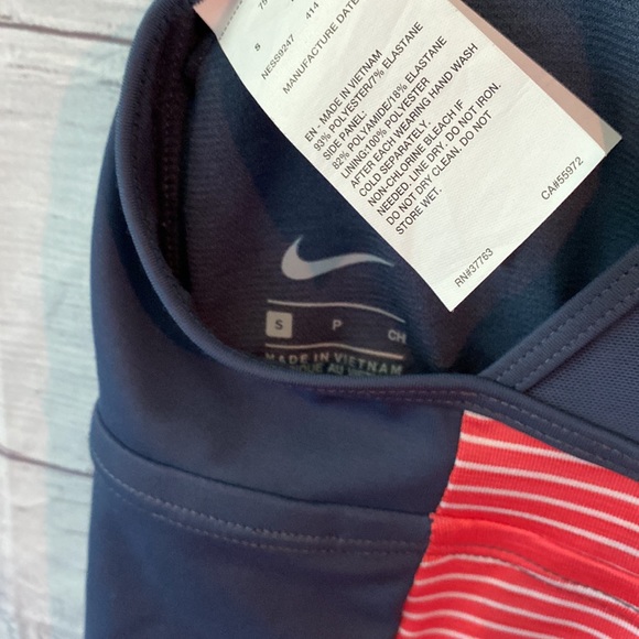 🌸Nike Tank Top Size S - Picture 5 of 5